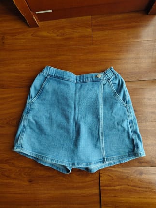 Celana Rok Denim Jeans from Uniqlo
