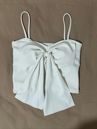 Tank top pita putih