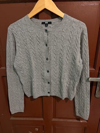 cardigan uniqlo cable knit