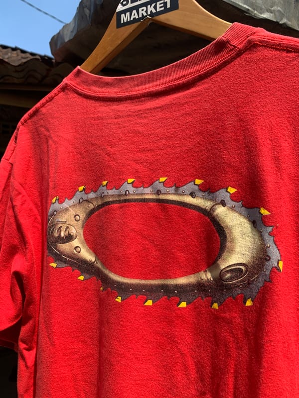 VTG 90s OAKLEY SAWBLADE TSHIRT, foto 3