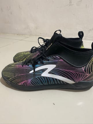 Sepatu Futsal Specs size 42 like NEW
