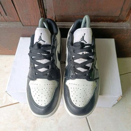 Nike jordan panda size 37,5 (Harga Nett)