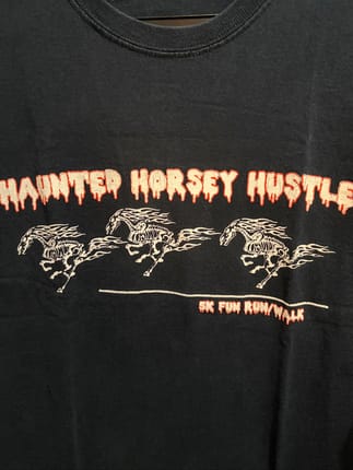vtg haunted horsey hustle dark navy tee