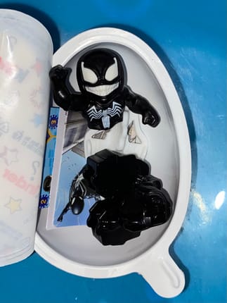 Kinder joy x spiderman (VENOM)