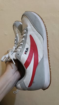 Sepatu Fila Friga_ preloved Fila ori_sepatu casual pria