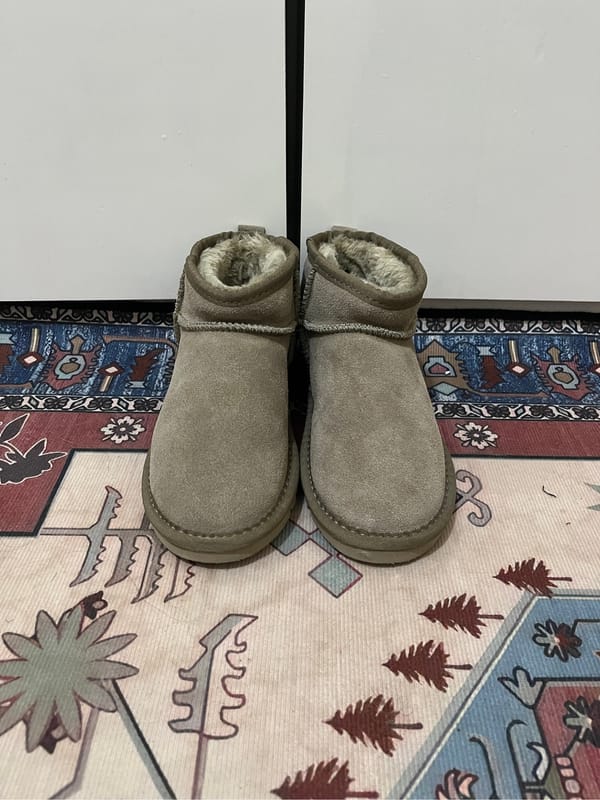 UGG classic boots, foto 2