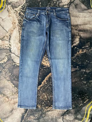 Established 1897 Original Straight Chris