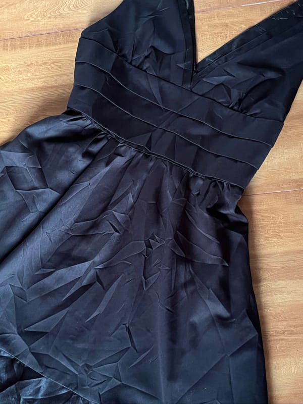 Dress hitam, foto 2