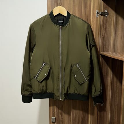 Zara bomber jacket olive zipper unisex
