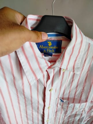 kemeja SIZE M Abercrombie fitch branded pria