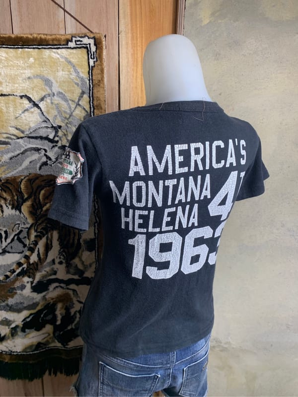 East Blue Black Vintage States Print Baby Tee (S), foto 3