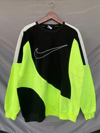 NIKE CREWNECK
