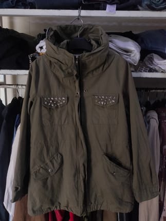 UNO Olive Green Hooded Utility Jacket with Studded Flap Pock