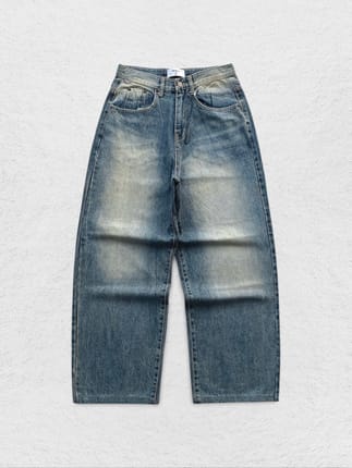 TRIPLE J BLUE WASHED BAGGY JEANS