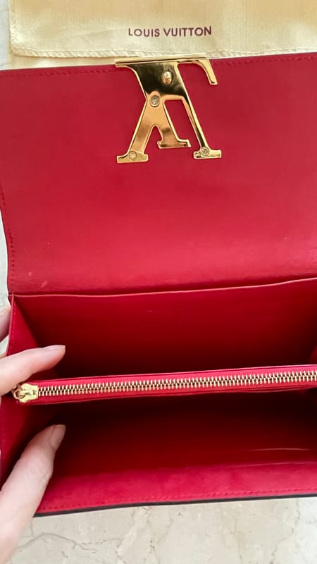 Preloved Red Wallet, foto 3