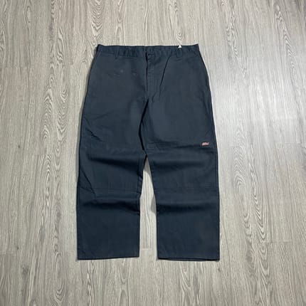 LP Dickies Cellpo