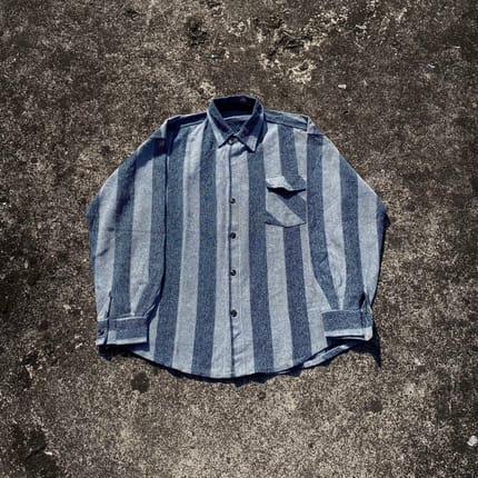 Kemeja Stripe