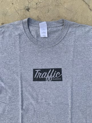 00’s traffic skateboards tshirt