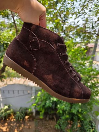 La Prausa (L'Alpina) Suede MidTop Casual Boot (Rare Vintage)