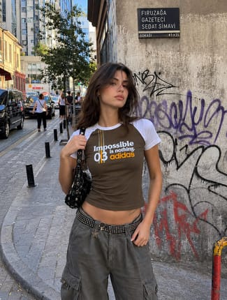 ADIDAS WOMAN CROP TEE