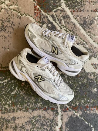 New Balance 725 ‘Metallic Silver White’