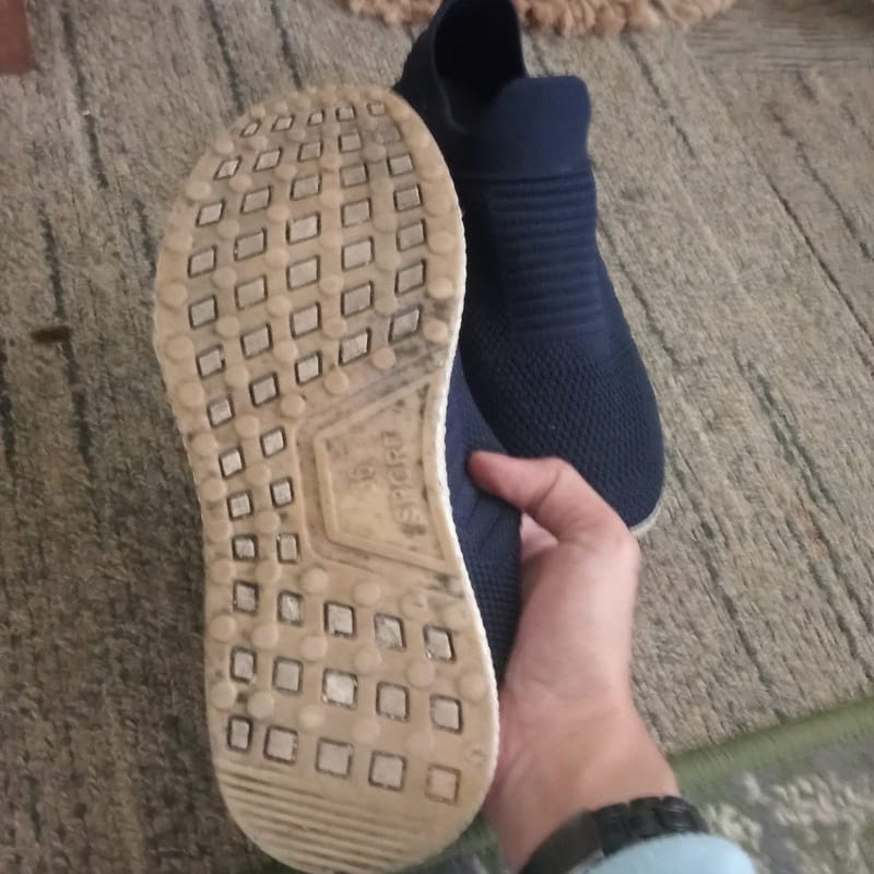 [PRELOVED] SEPATU SPORT NAVY PN, foto 3