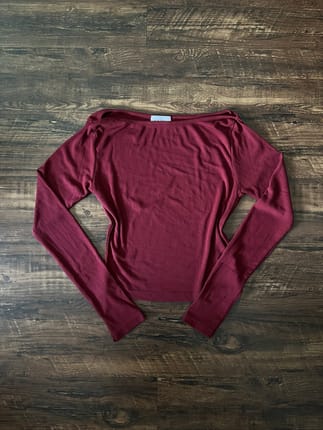 orlo off shoulder longsleeve