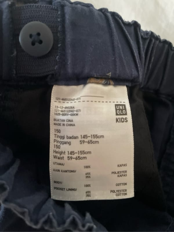 Preloved Uniqlo Pants /Short size 150, foto 3