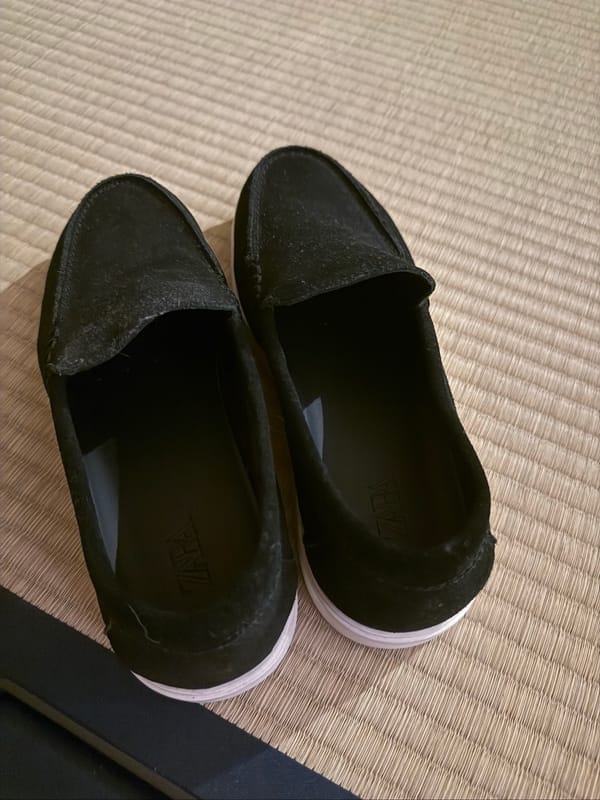 Sepatu Hitam Suede / ZARA, foto 2