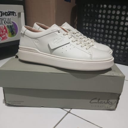 Clarks Craft Swift White Leather Shoes Casuals Formal