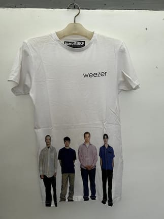 Tshirt/Kaos  Weezer
