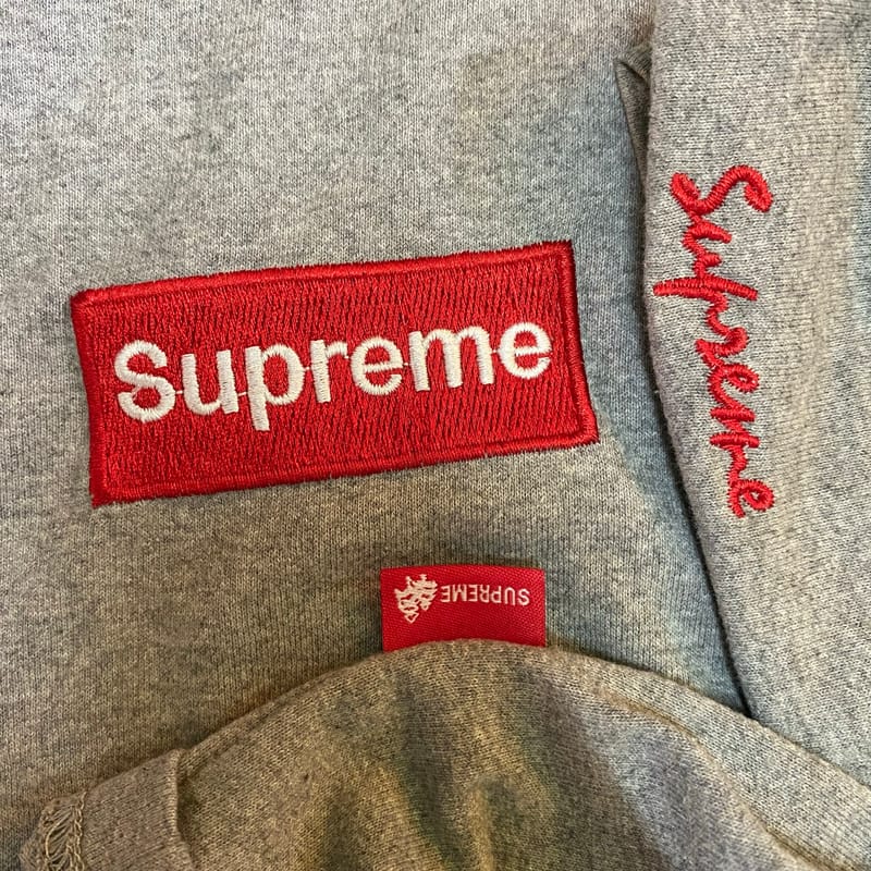 Kaos Supreme - Size M - Baju abu, foto 2