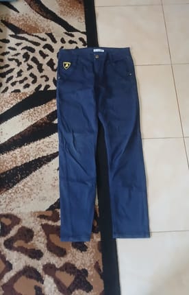 celana skinny biru navy