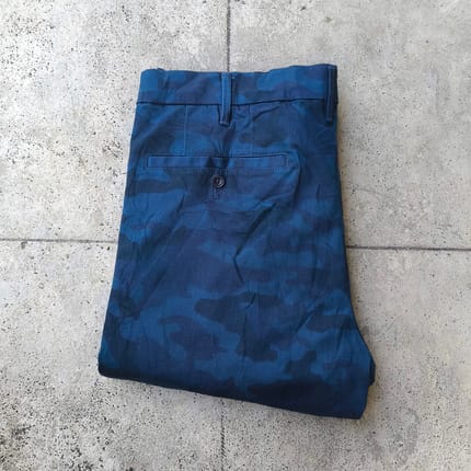 Celana Chino Uniqlo Camo Size : 32