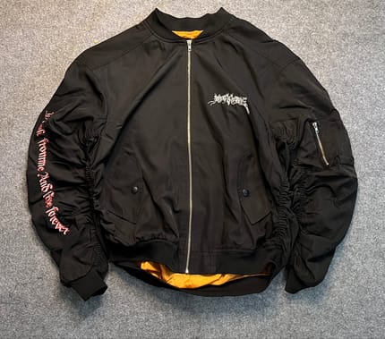 Bomber jacket V*tements