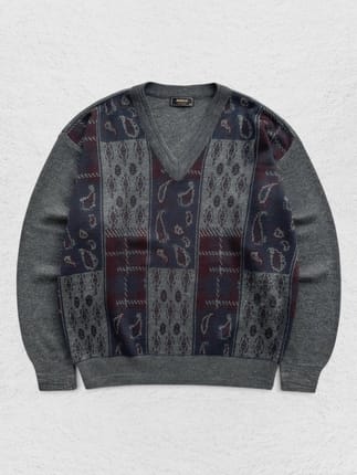 INDIAN VINTAGE PATTERN V-NECK KNITWEAR