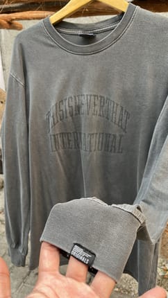 THISISNEVERTHAT SMOKE GREY LONGSLEEVE