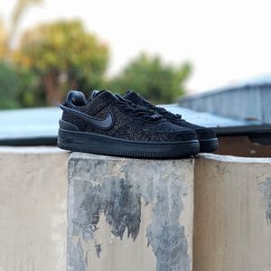 Nike Streetwear Casual Sneakers Pria black