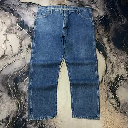 Wrangler Authentic Regular Fit Dark Blue Jeans