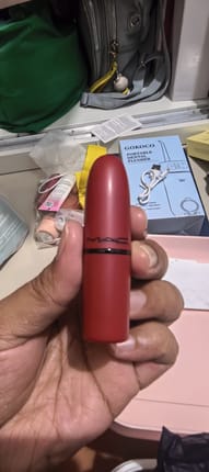 MAC Ruby Woo A21