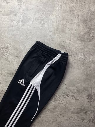 trackpants adidas