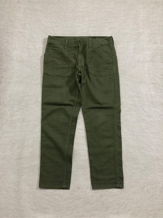 Cabelly buckleback pants