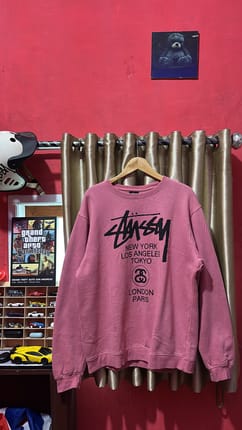 Crewneck Stussy World Tour