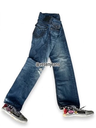 True Religion Jeans Ricky Relaxed Straight (Size 34-35)