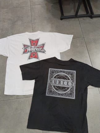 Hurley Bandana pattern back print tshirts
