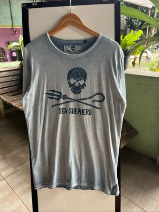 Printed art Tshirt sea sepherd