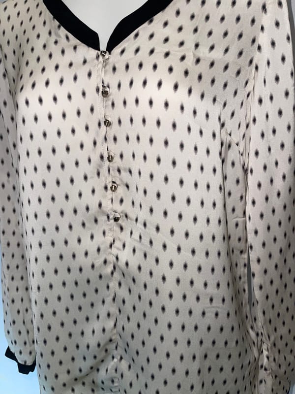 ZARA Basic polka dot blouse V neckline, foto 3