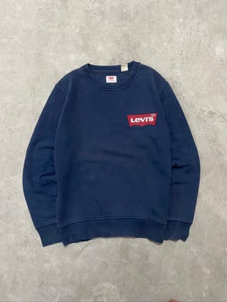 Crewneck levi’s Batwing Embroidered Logo