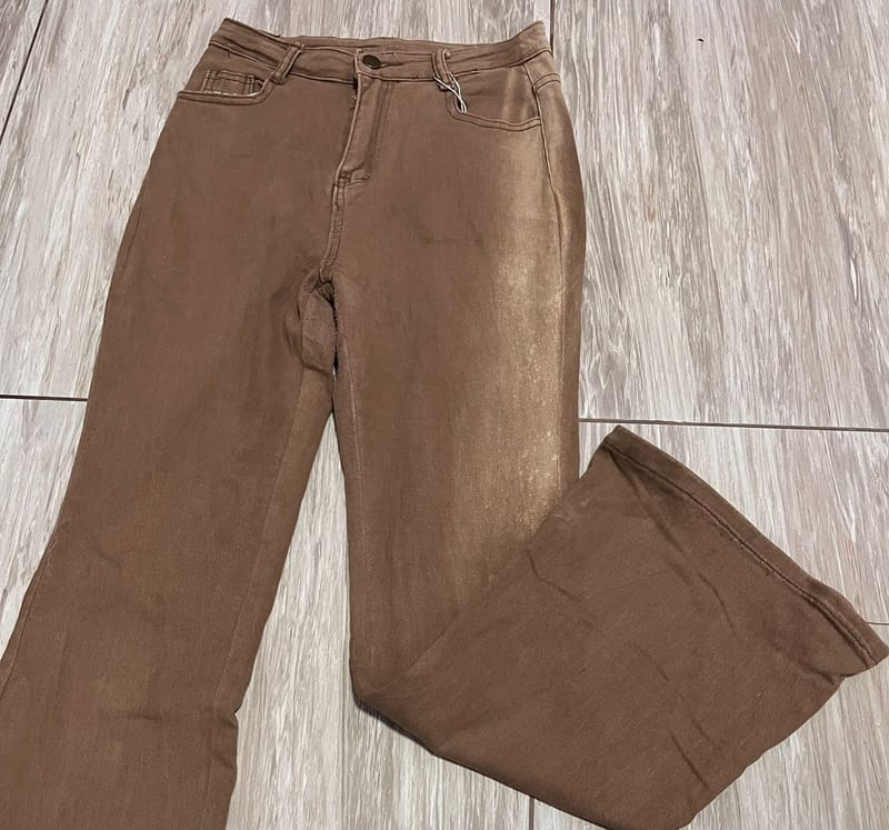 Highwaist Flare / Cutbray Jeans -

Brown, foto 3