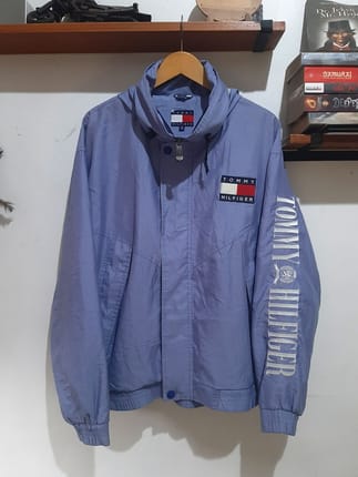 Vintage 90s Tommy Hilfiger jacket